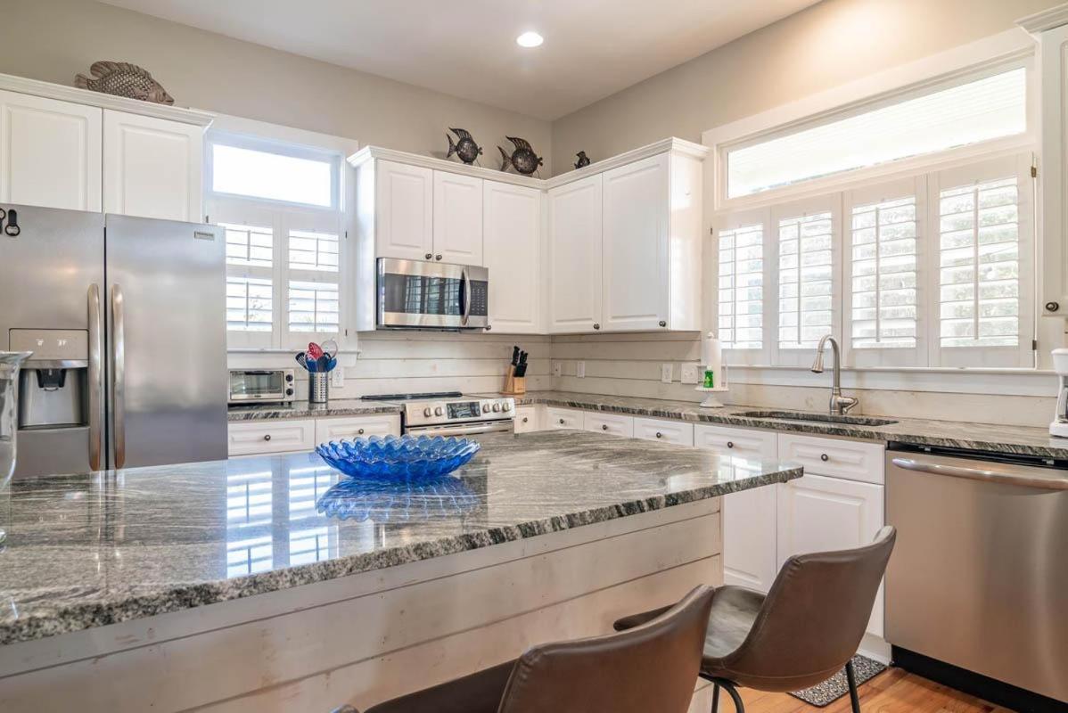جزيرة باوليز Compass Pointe 34 Three Bedroom House In Gated Litchfield By The Sea المظهر الخارجي الصورة